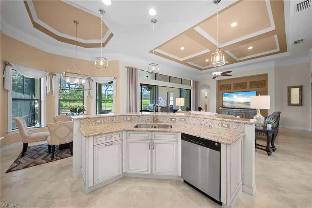 6347 Serano Way, Naples, photo 9