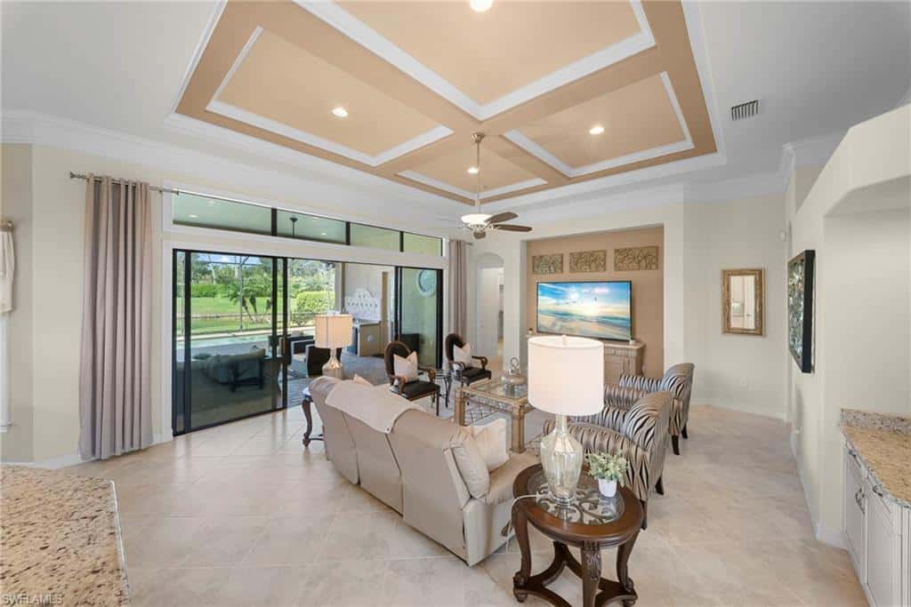 6347 Serano Way, Naples, photo 10