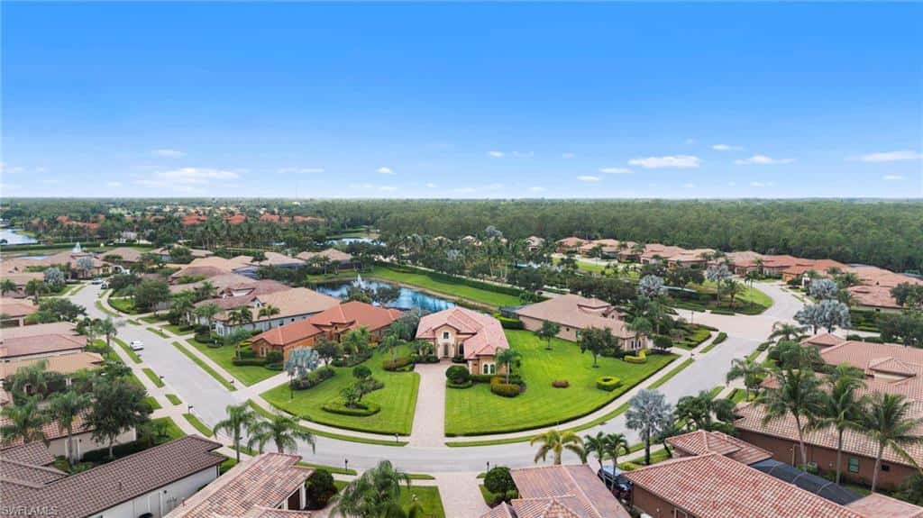 6347 Serano Way, Naples, photo 35
