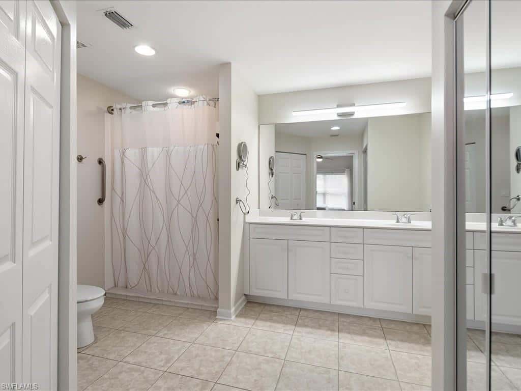 25064 Peacock Ln #101, Naples, photo 19