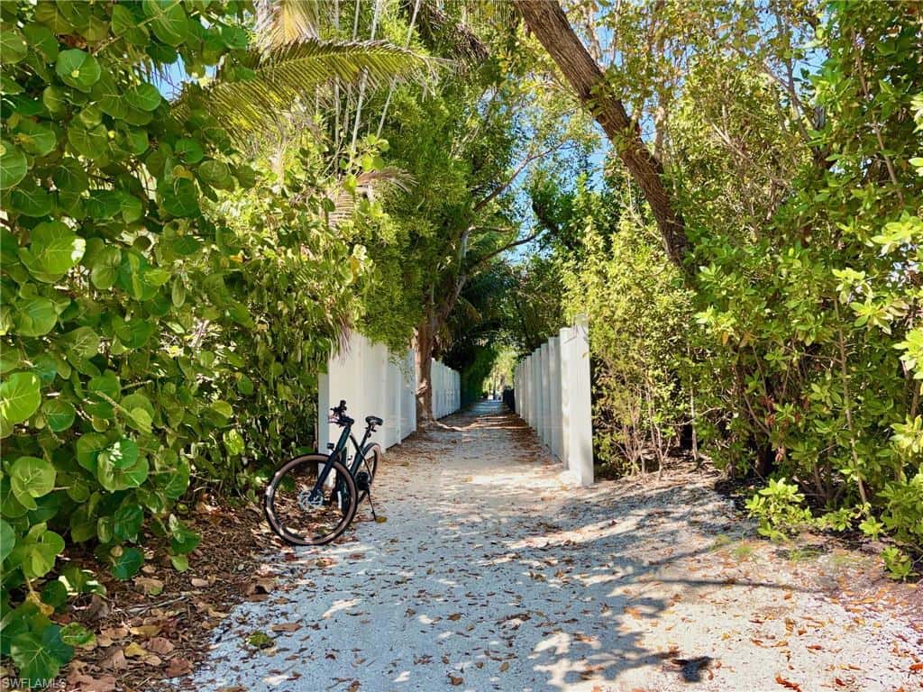 713 Durion Ct, Sanibel, photo 30