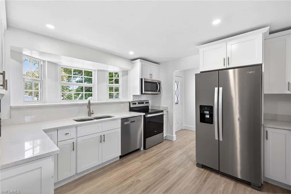 713 Durion Ct, Sanibel, photo 8