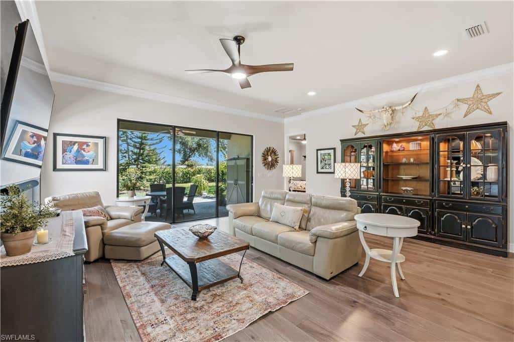 2870 Cinnamon Bay Cir, Naples, photo 12