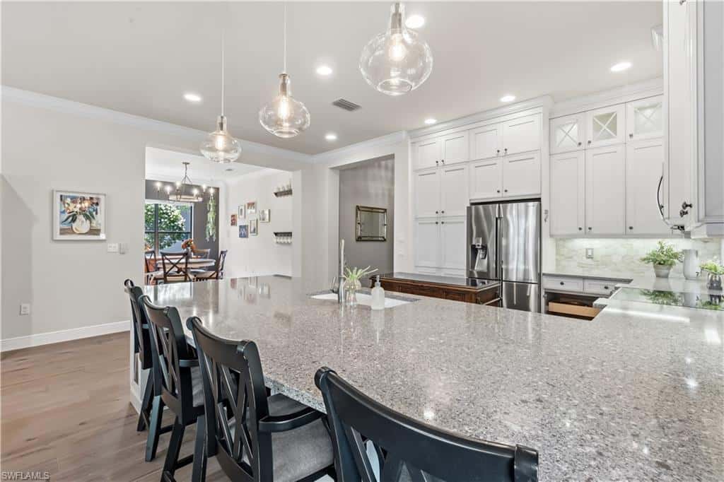 2870 Cinnamon Bay Cir, Naples, photo 4