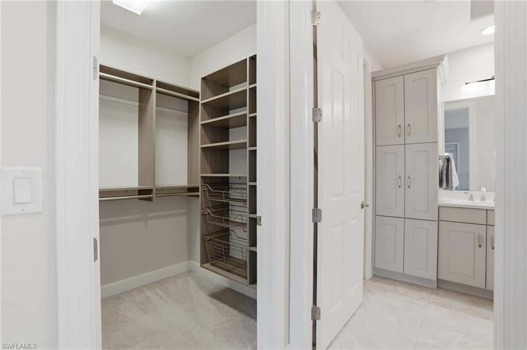 8066 Signature Club Cir #102, Naples, photo 26