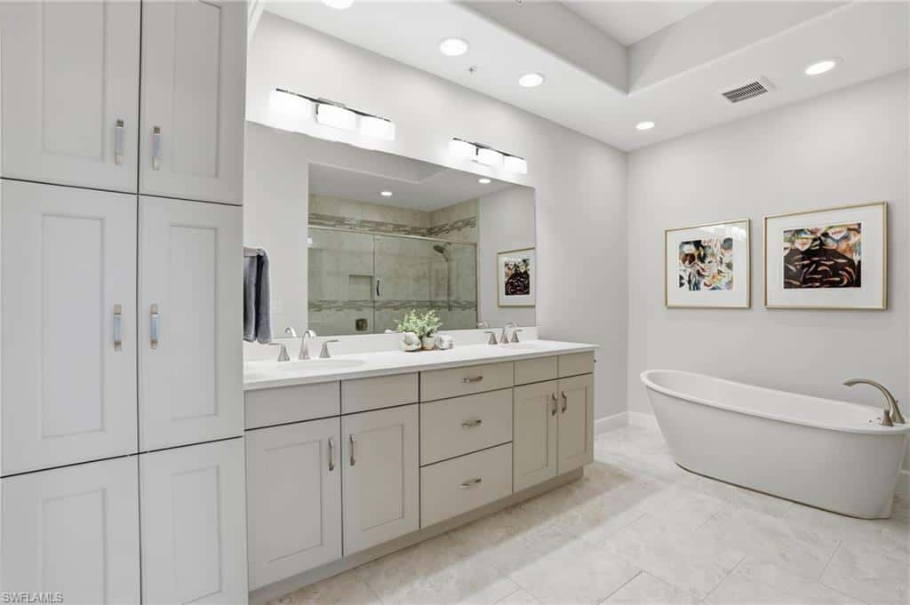 8066 Signature Club Cir #102, Naples, photo 24