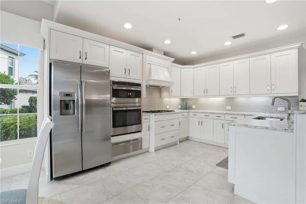 8066 Signature Club Cir #102, Naples, photo 10