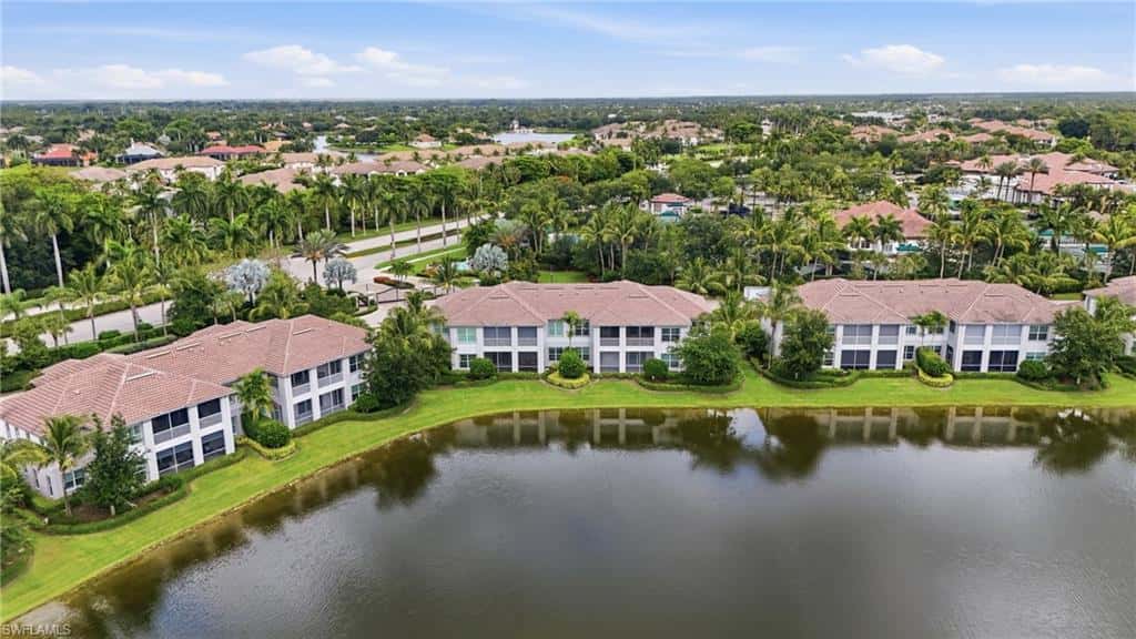 8066 Signature Club Cir #102, Naples, photo 39