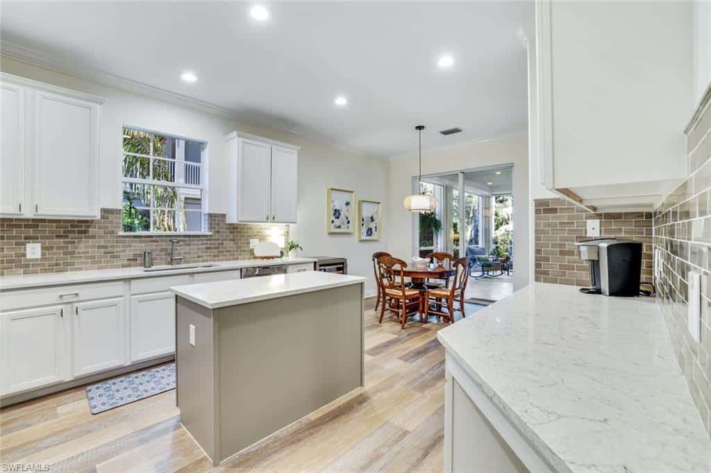 4956 Shaker Heights Ct #101, Naples, photo 4