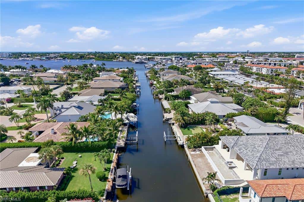 1566 Curlew Ave, Naples, photo 22