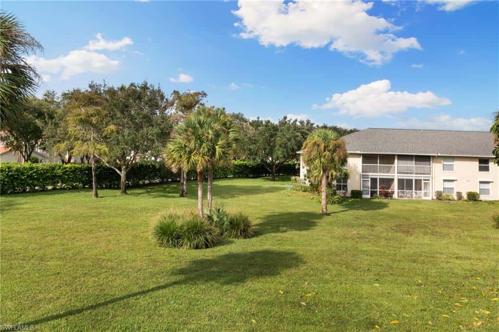 685 Squire Cir #204, Naples, photo 22