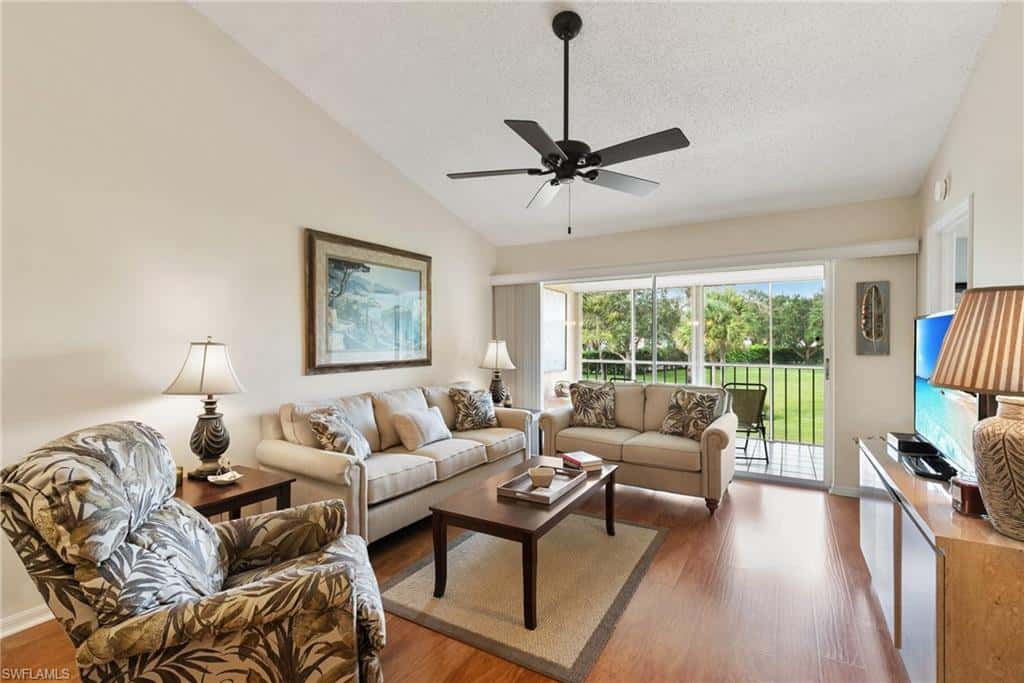 685 Squire Cir #204, Naples, photo 5