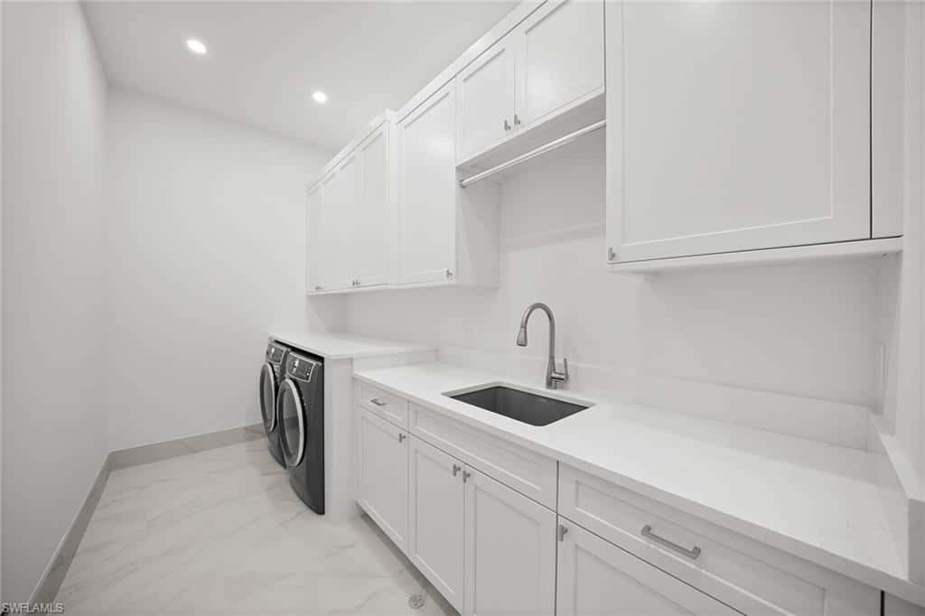 623 Park Shore Dr, Naples, photo 28