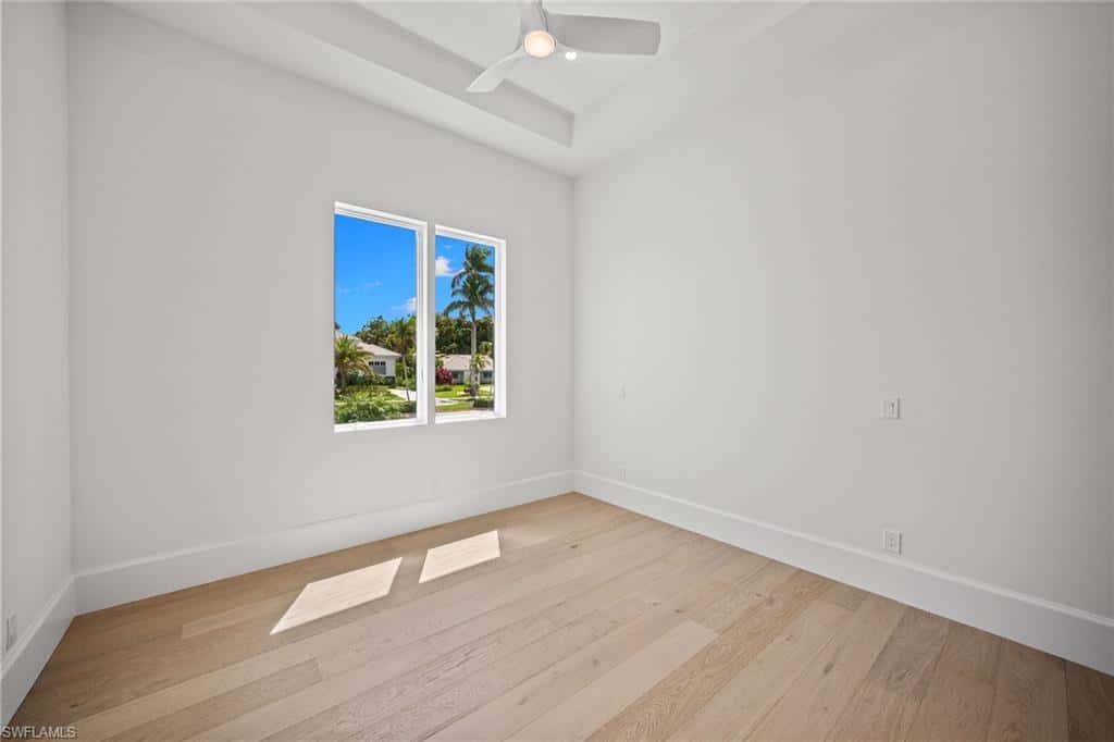 623 Park Shore Dr, Naples, photo 30