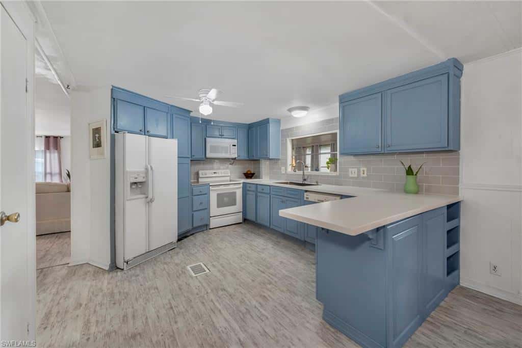 26049 Princess Ln, Bonita Springs, photo 8