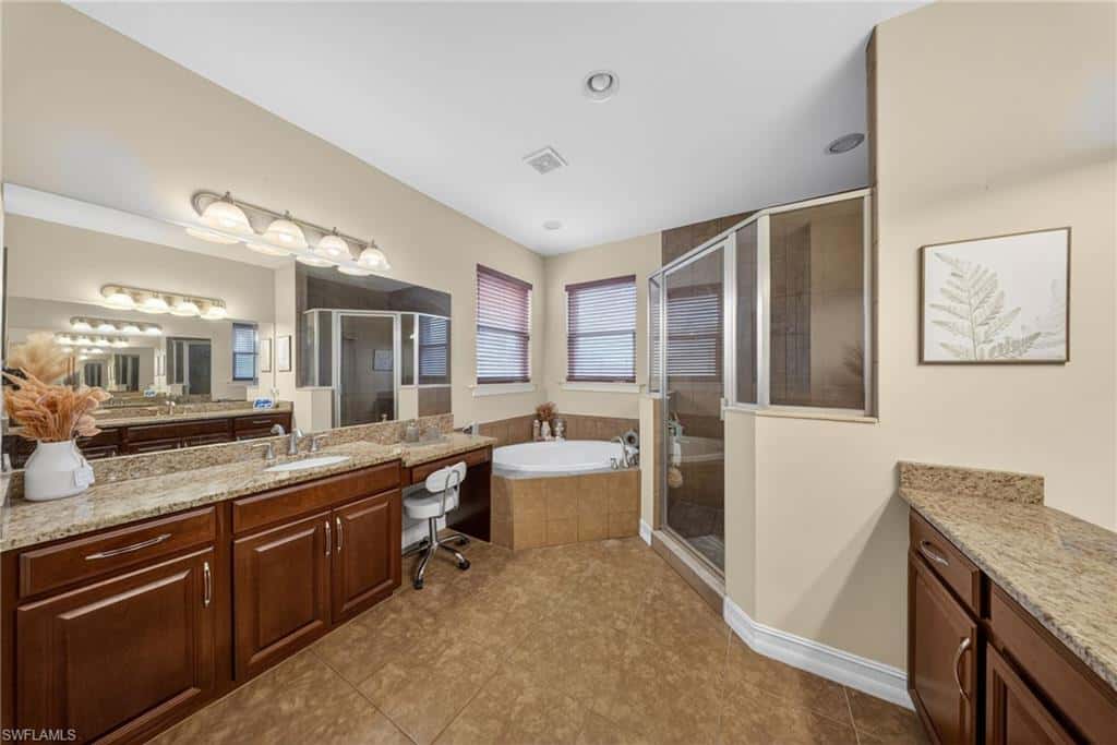 3330 Banyon Hollow Loop, North Fort Myers, photo 21