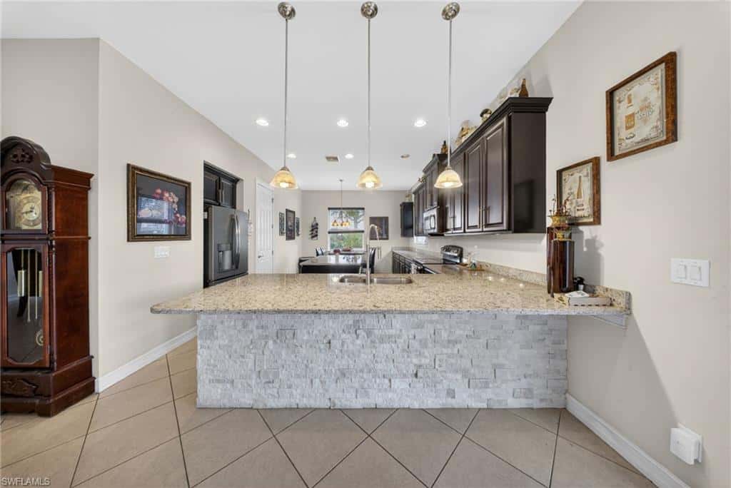 3330 Banyon Hollow Loop, North Fort Myers, photo 12