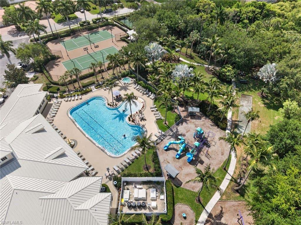 3330 Banyon Hollow Loop, North Fort Myers, photo 37