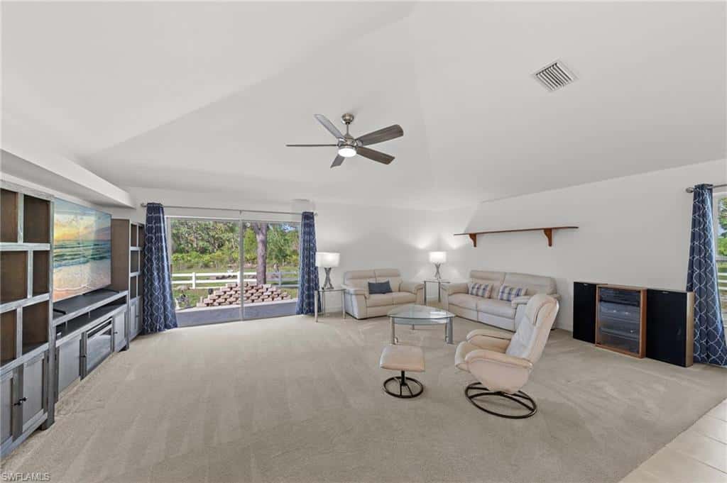 13541 Stringfellow Rd, Bokeelia, photo 7