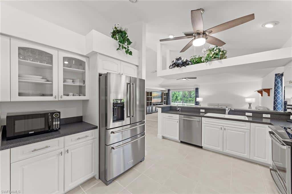 13541 Stringfellow Rd, Bokeelia, photo 8