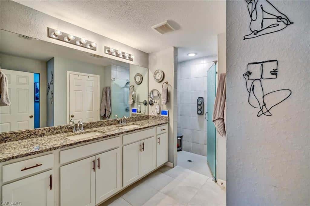 1811 3rd Ter, Cape Coral, photo 22