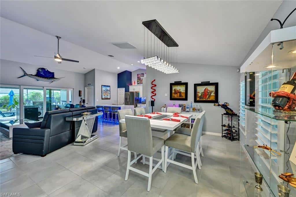 1811 3rd Ter, Cape Coral, photo 5