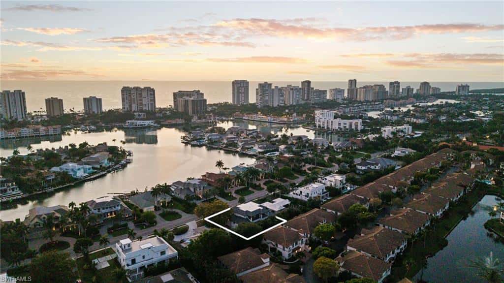 3840 Crayton Rd, Naples, photo 42