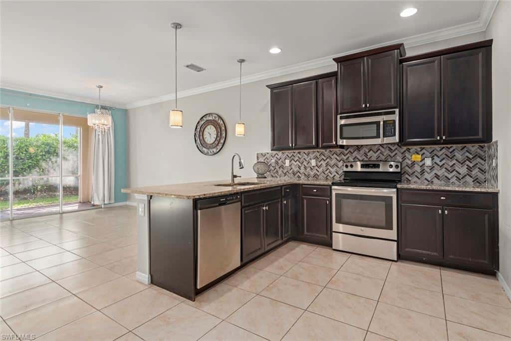 10864 Alvara Way, Bonita Springs, photo 6