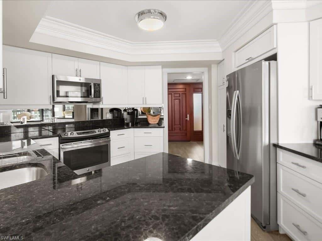 4551 Gulf Shore Blvd #1606, Naples, photo 13