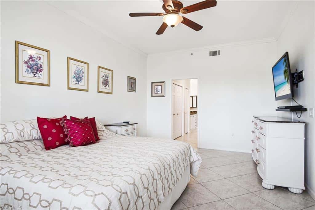 3960 Deer Crossing Ct #6-101, Naples, photo 20