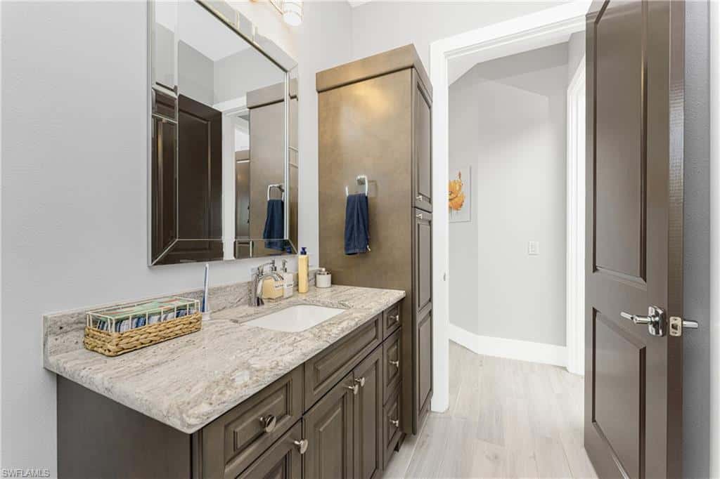 265 Severin Rd, Port Charlotte, photo 23