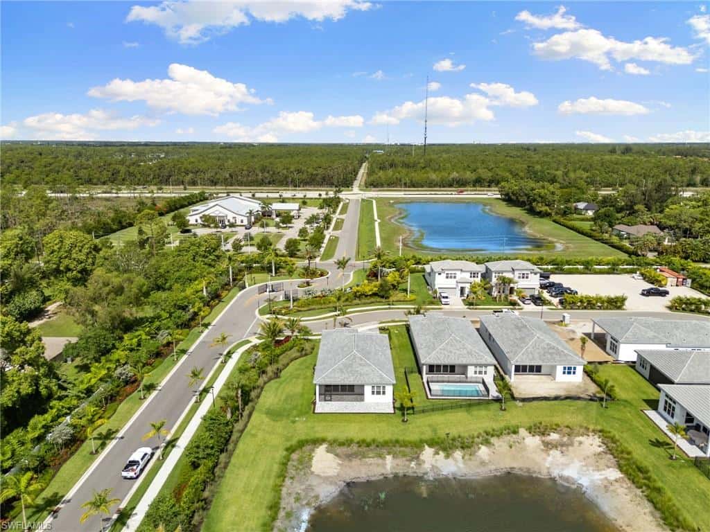 2924 Bloomfield Way, Naples, photo 32