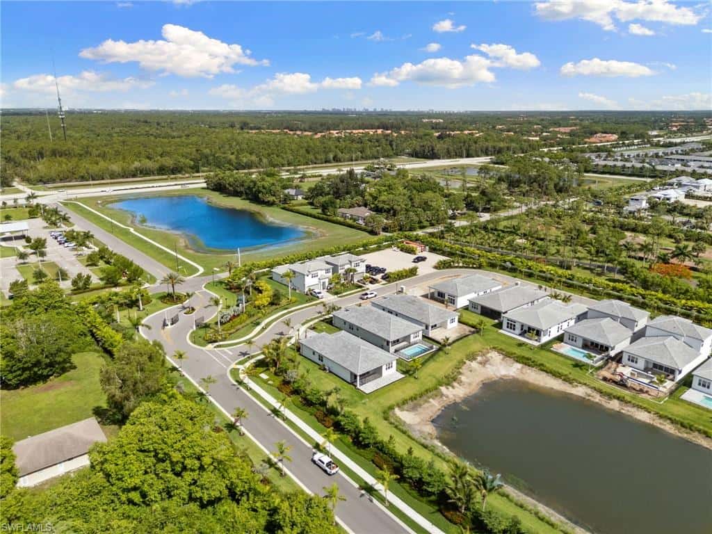 2924 Bloomfield Way, Naples, photo 31