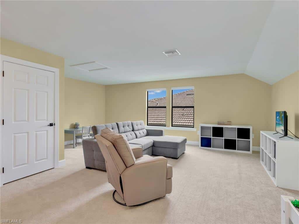 9487 Greyhawk Trl, Naples, photo 23