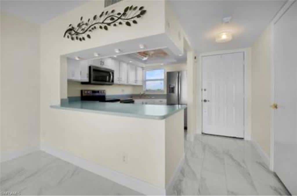 37 High Point Cir #602, Naples, photo 12
