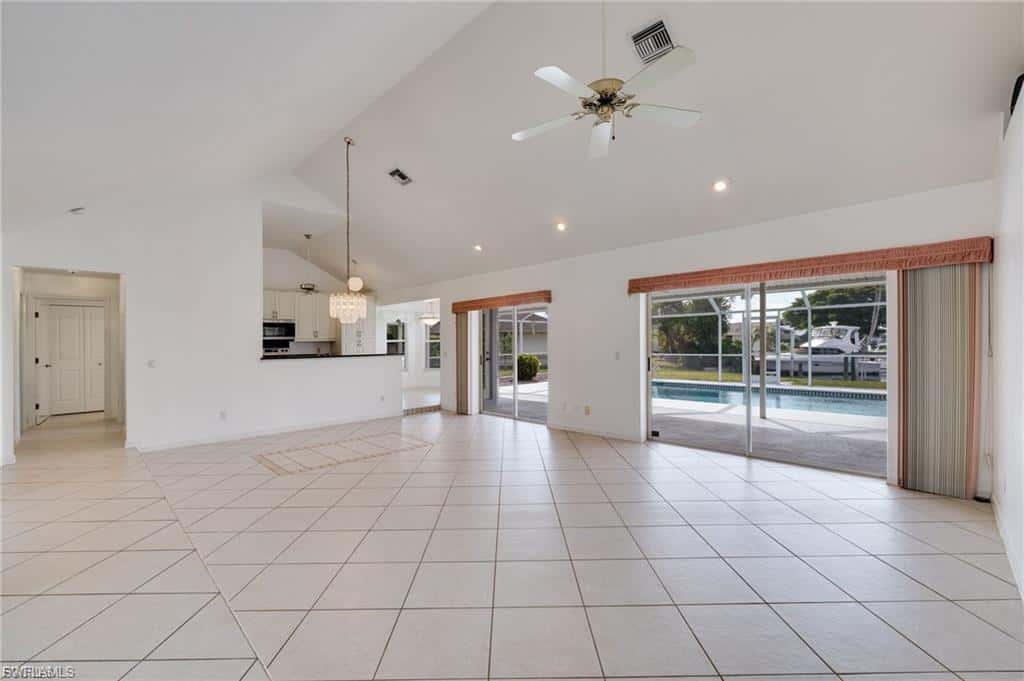 13376 Journeys End, Fort Myers, photo 15