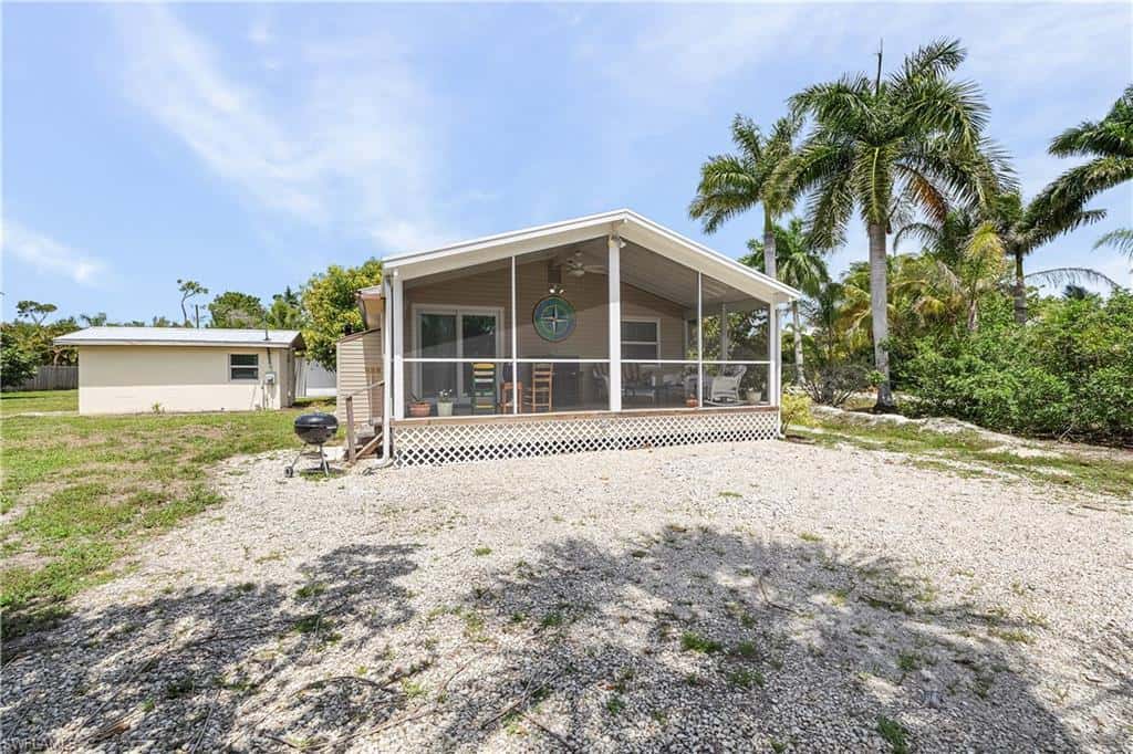 7257 Victory Rd, Bokeelia, photo 6