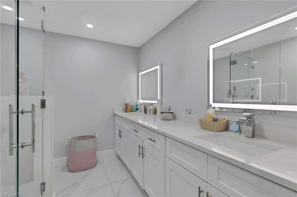 2025 49th Ter, Naples, photo 15