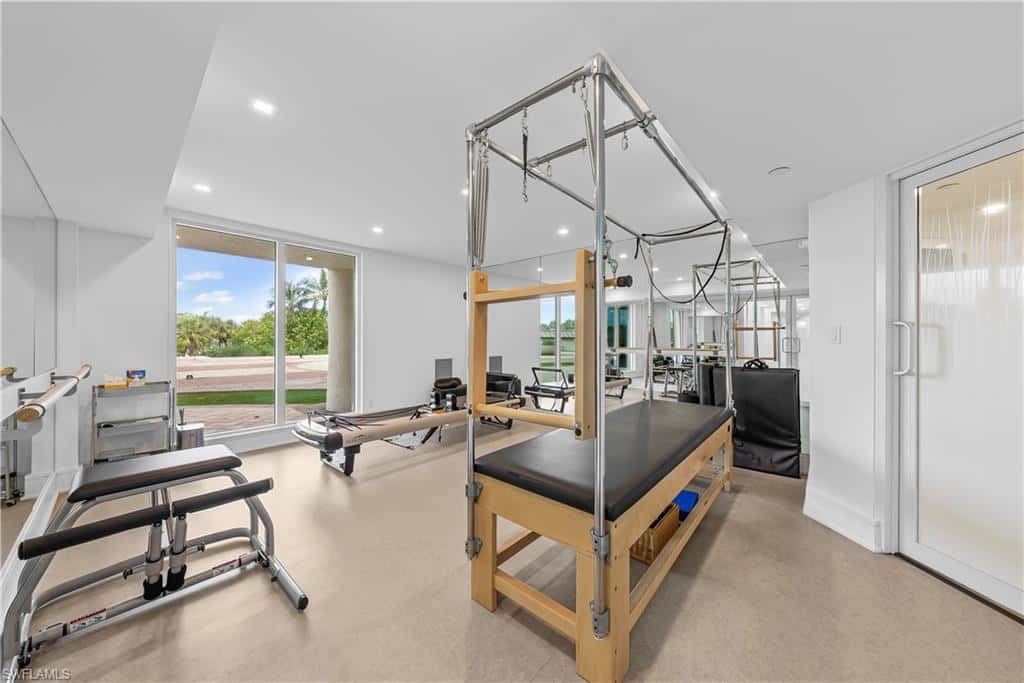 8111 Bay Colony Dr #1904, Naples, photo 43