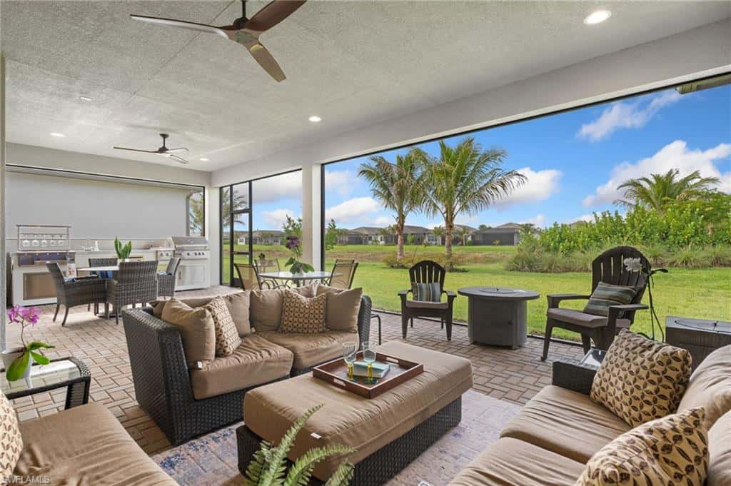 12177 Eucalyptus Way, Naples, photo 22