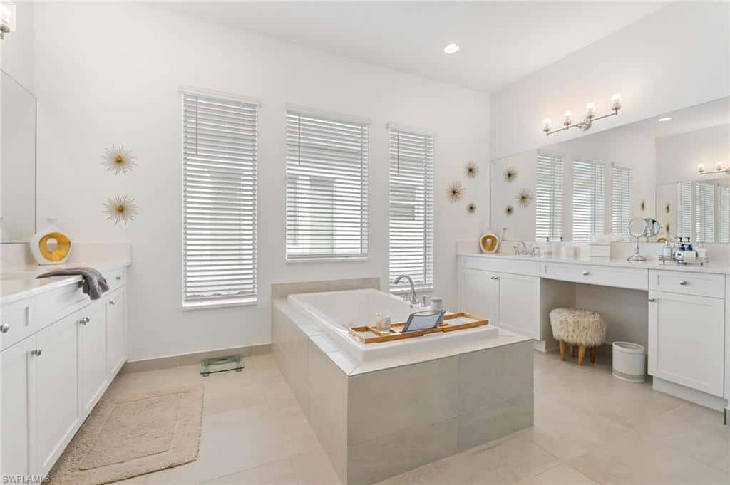 12177 Eucalyptus Way, Naples, photo 25