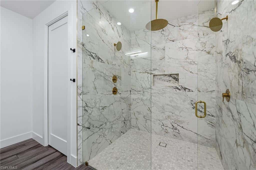 3384 Canal St, Naples, photo 16