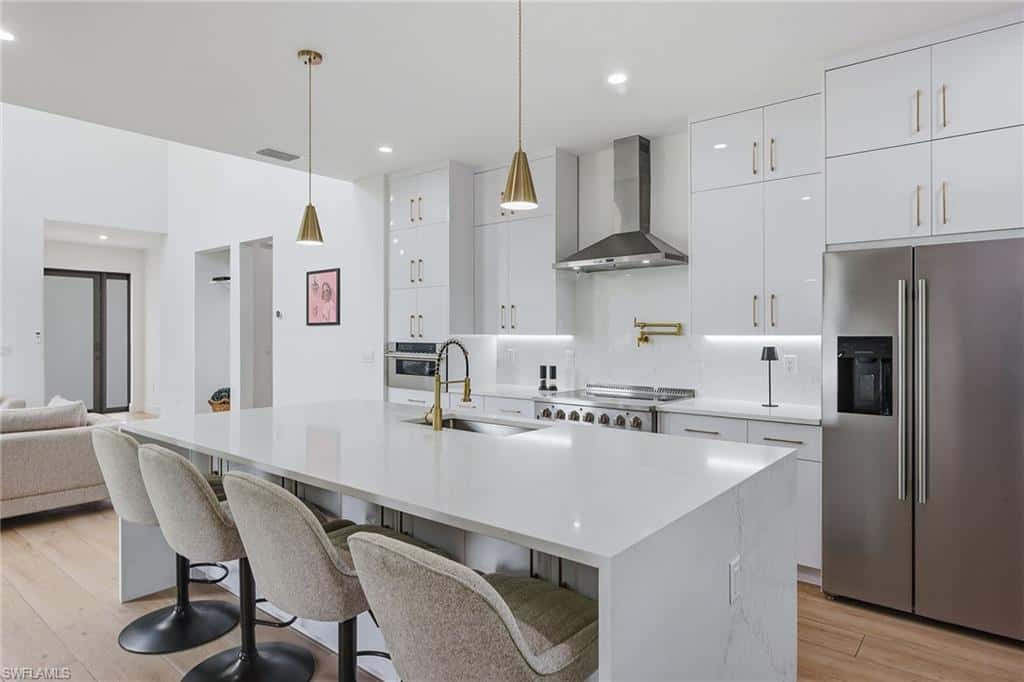 3384 Canal St, Naples, photo 7