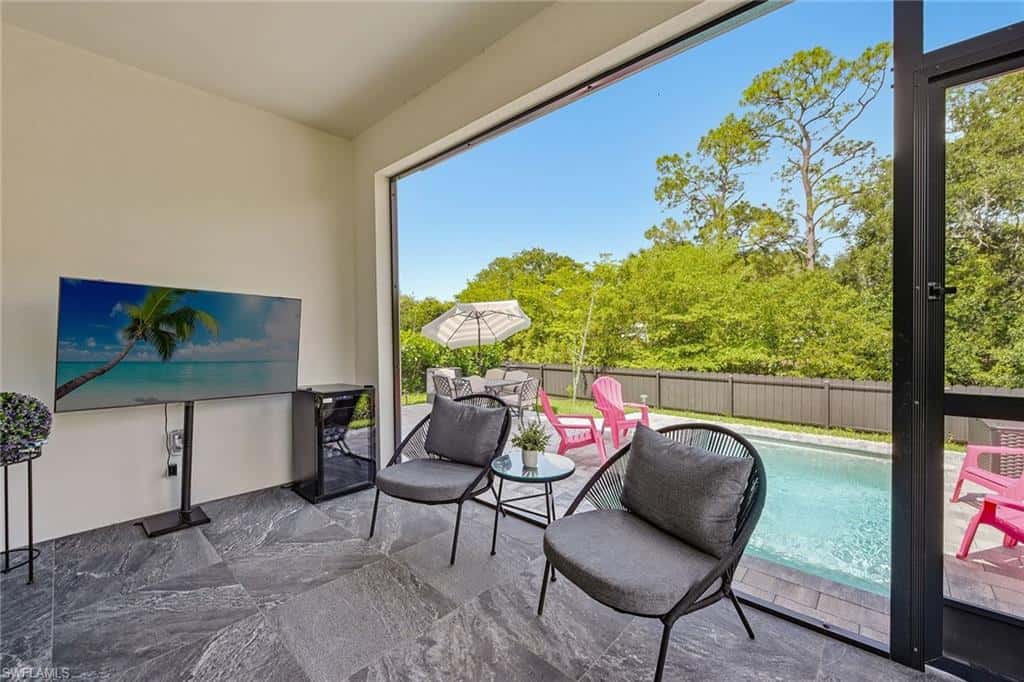 3384 Canal St, Naples, photo 31