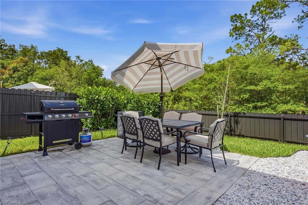 3384 Canal St, Naples, photo 32