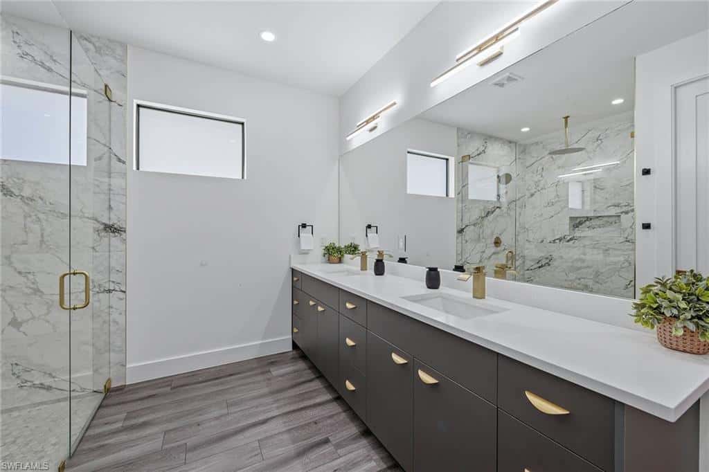 3384 Canal St, Naples, photo 15