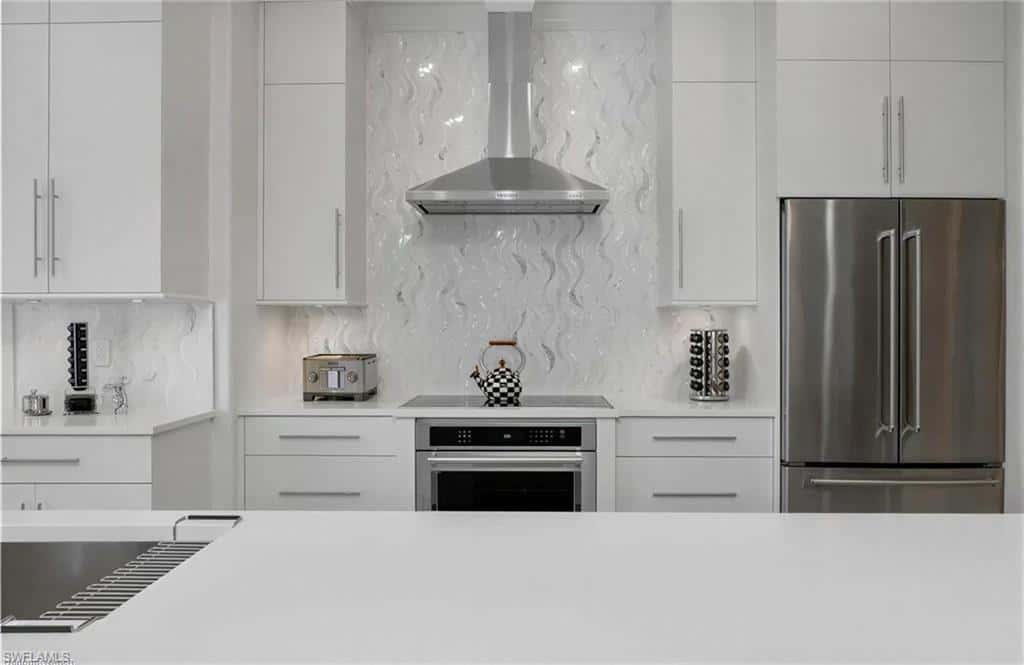 8967 Lely Island Cir, Naples, photo 9
