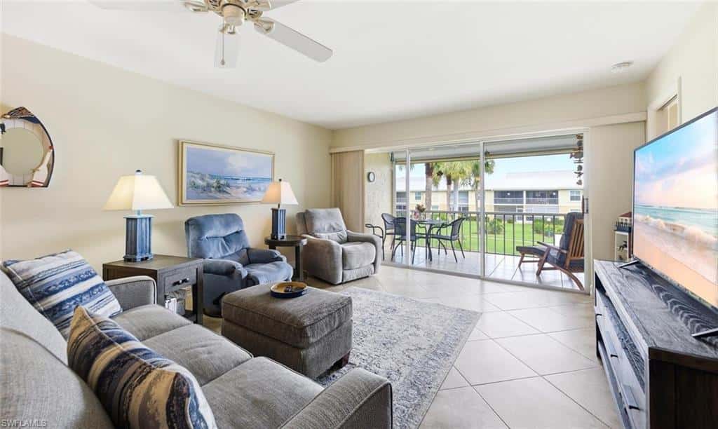 401 Charlemagne Blvd #a205, Naples, photo 4