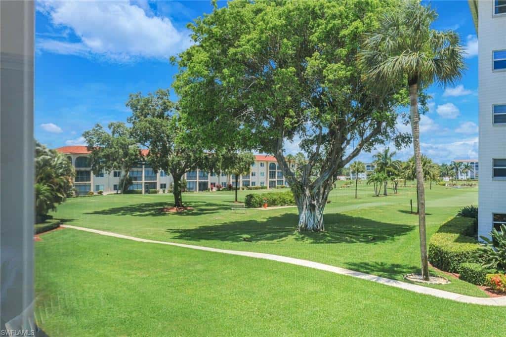5 High Point Cir #204, Naples, photo 14
