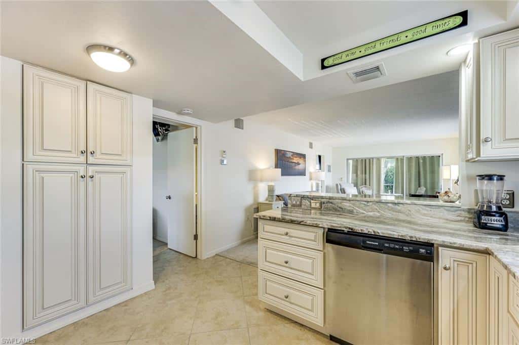 5 High Point Cir #204, Naples, photo 4